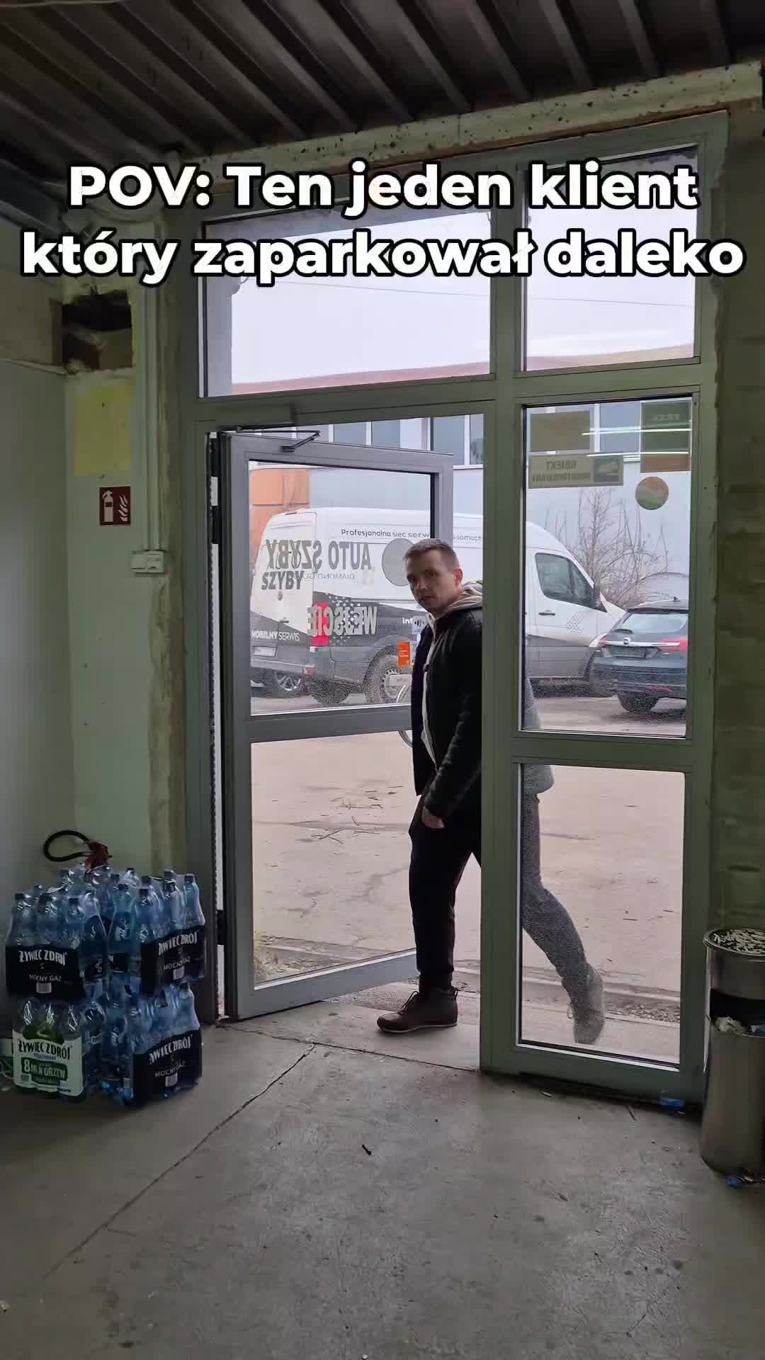 Zaparkowany za daleko